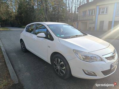 Używany 2010 Opel Astra | 21 000 zł (Dość drogi)