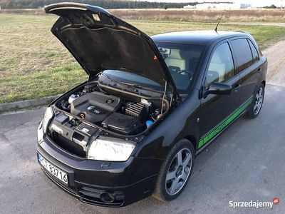 Czarny Używany 2004 Skoda Fabia vRS Hatchback | 10 400 zł