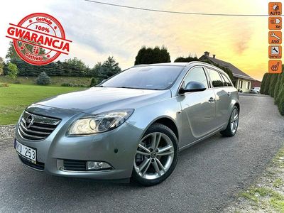 Niebieski jasny (metalik) Używany 2011 Opel Insignia Kombi | 29 900 zł (Dość drogi)