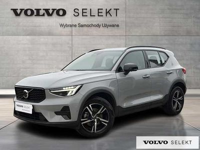 Szary Używany 2025 Volvo XC40 SUV | 174 900 zł (Drogi)