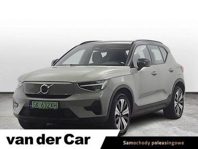 Używany Volvo XC40 Core 300 kW (408 KM) 2023 Zielony (metalik) SUV