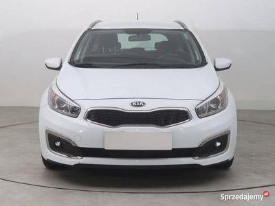 Biały Używany 2016 Kia Ceed Hatchback | 29 999 zł (Dobra cena)