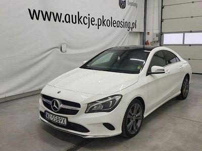 Biały Używany 2018 Mercedes 200 Urban Sedan/Limuzyna | 65 000 zł