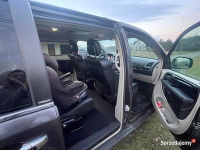 Chrysler Town & Country