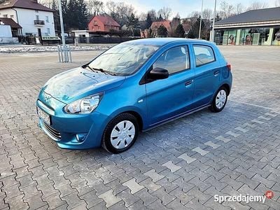 Używany Mitsubishi Space Star 71 KM (52 kW) 2015 Niebieski Hatchback
