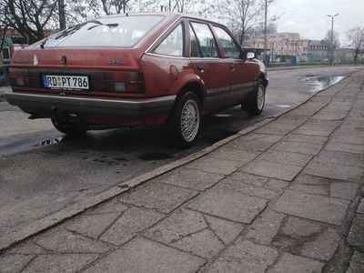 Brązowy Używany 1985 Opel Ascona Hatchback | 4500 zł