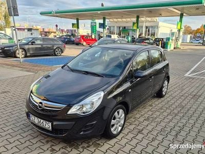 Używany Opel Corsa 2013 Czarny Hatchback