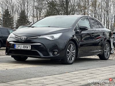 używany Toyota Avensis 2dm 143KM 2016r. 151 000km