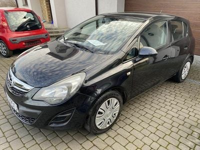 Używany Opel Corsa 2014 Czarny Hatchback