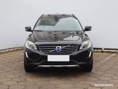 Czarny Używany 2014 Volvo XC60 SUV | 56 999 zł (Uczciwa cena)