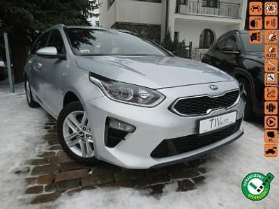 Używany Kia Ceed 160 KM (117 kW) 2021 Srebrny Hatchback