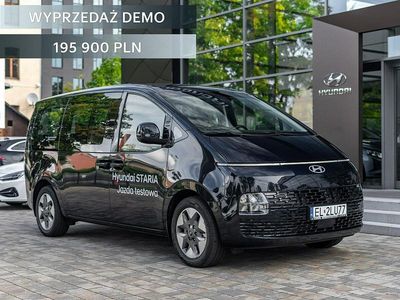 Inny (metalik) Używany 2024 Hyundai Staria Minivan | 195 900 zł