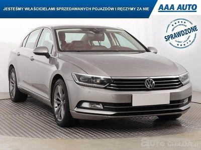Używany VW Passat 180 KM (132 kW) 2016 Srebrny