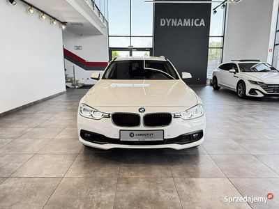Biały Używany 2019 BMW 320 Kombi | 83 900 zł (Super Cena)