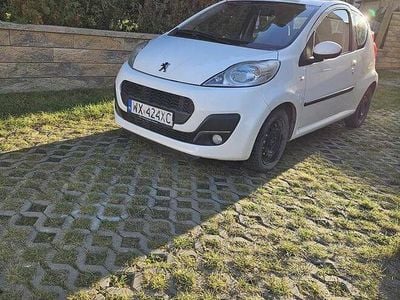Biały Używany 2012 Peugeot 107 Hatchback | 7200 zł