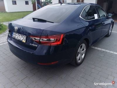 Używany Skoda Superb 2016 Niebieski Sedan/Limuzyna
