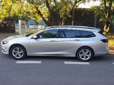 Srebrny Używany 2017 Opel Insignia Sport Kombi | 50 500 zł (Drogi)