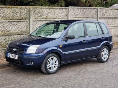 Używany Ford Fusion 80 KM (58 kW) 2003 Niebieski ciemny (metalik) Hatchback