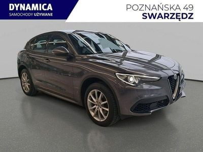 Szary Używany 2019 Alfa Romeo Stelvio Executive SUV | 106 900 zł (Uczciwa cena)