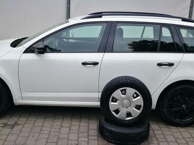 używany Skoda Octavia Kombi 1,6tdi salon PL