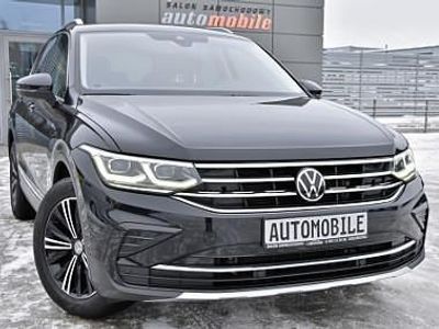 Czarny Używany 2022 VW Tiguan SUV | 131 475 zł