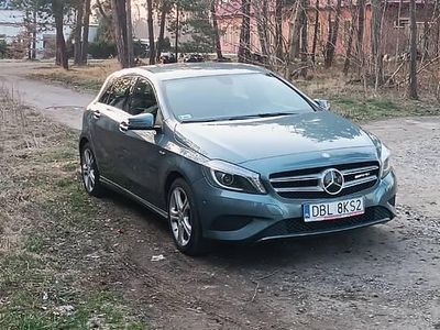 używany Mercedes A180 zadbany oszczędny