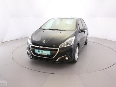 Używany Peugeot 208 Signature Sky 110 KM (80 kW) 2018 Szary Hatchback