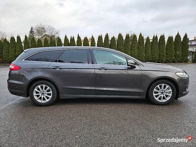 Używany Ford Mondeo 2015 Szary Kombi