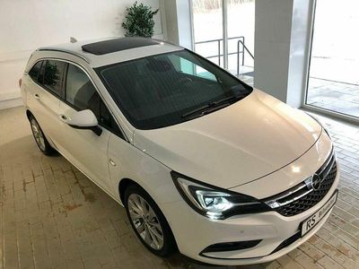 Biały Używany 2017 Opel Astra Kombi | 40 900 zł (Drogi)