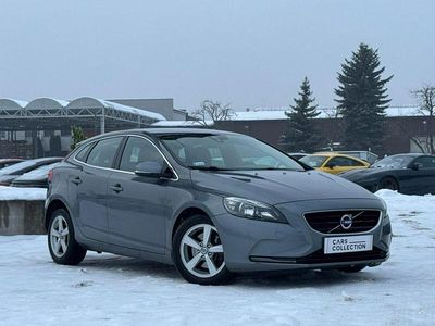 Używany Volvo V40 235 KM (172 kW) 2014 Szary Hatchback