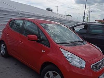 używany Kia Venga 1.4 2010 r Tanio