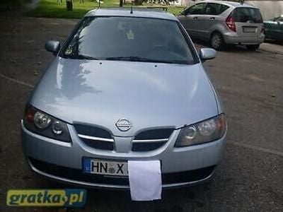 Nissan Almera