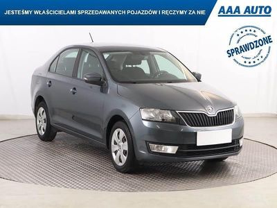 Używany Skoda Rapid 2015 Szary Hatchback