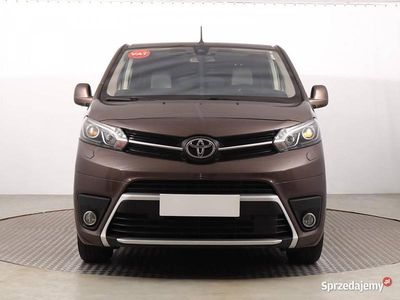 Brązowy Używany 2018 Toyota Proace Verso Kombi | 117 999 zł (Drogi)