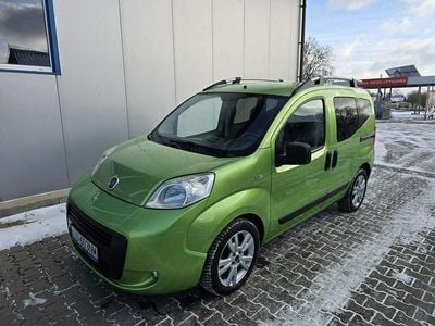 Zielony Używany 2010 Fiat Qubo Trekking Minivan | 15 400 zł