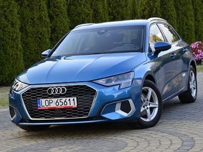 Niebieski Używany 2023 Audi A3 Sportback Hatchback | 87 900 zł