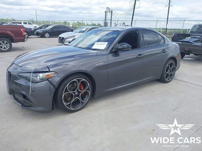 Szary (metalik) Używany 2023 Alfa Romeo Giulia Veloce Sedan/Limuzyna | 69 600 zł
