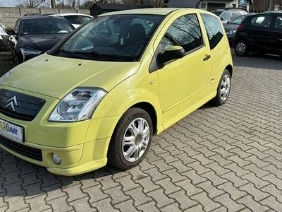 Żółty Używany 2007 Citroën C2 VTR Sport Hatchback | 10 900 zł