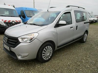 Używany Dacia Dokker 90 KM (66 kW) 2016 Srebrny Minivan