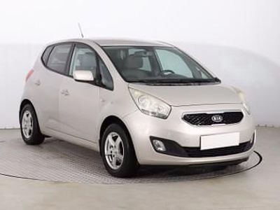 Beżowy Używany 2010 Kia Venga Hatchback | 19 999 zł (Uczciwa cena)