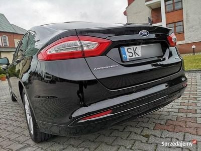 Czarny Używany 2016 Ford Mondeo Titanium Hatchback | 34 000 zł