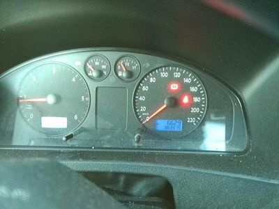 Srebrny Używany 2004 VW Transporter Van | 19 500 zł (Dość drogi)