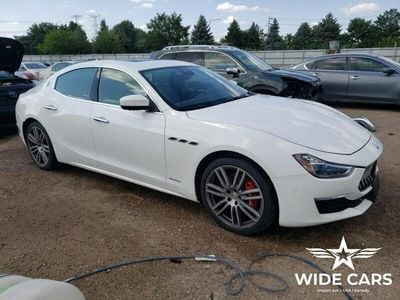 Biały (metalik) Używany 2019 Maserati Ghibli Coupe | 82 100 zł