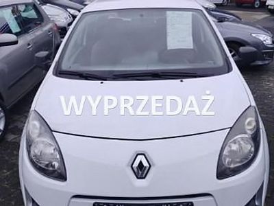 używany Renault Twingo II Rok 2011, przebieg udokumentowany 171.392 km,benzyna ,moc 75kM