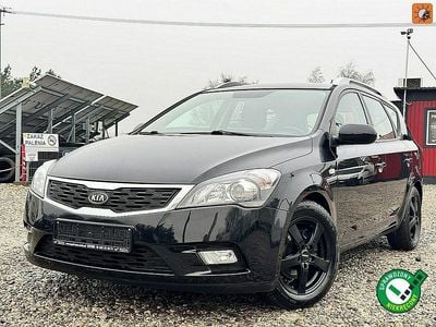 Czarny (metalik) Używany 2011 Kia Ceed Hatchback | 13 900 zł (Dobra cena)
