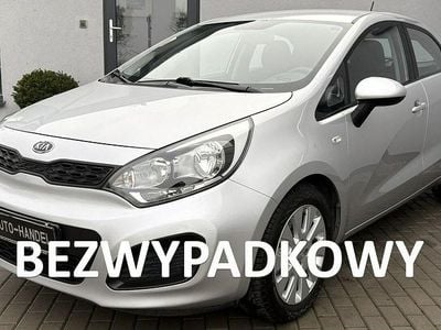 Srebrny (metalik) Używany 2012 Kia Rio Hatchback | 25 900 zł (Uczciwa cena)