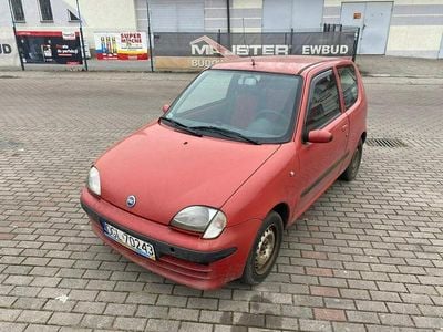 Czerwony Używany 2003 Fiat Seicento Hatchback | 2200 zł (Uczciwa cena)