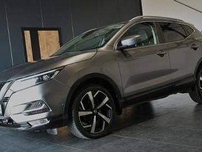 Grafitowy (metalik, perła) Używany 2018 Nissan Qashqai 360º SUV | 54 800 zł (Uczciwa cena)
