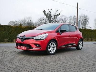 Używany Renault Clio IV LIMITED 73 KM (53 kW) 2017 Bordowy Hatchback