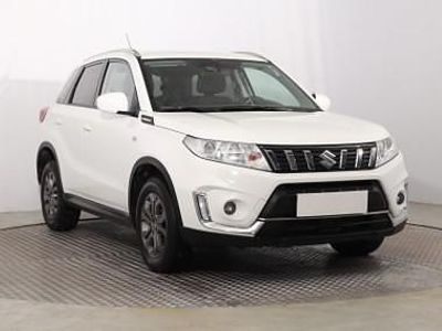 Biały Używany 2019 Suzuki Vitara SUV | 74 999 zł (Dość drogi)